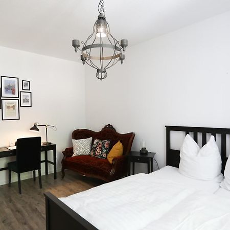 Kl. Fontane Ferienwohnung Bad Freienwalde Direkt Am Markt Bagian luar foto